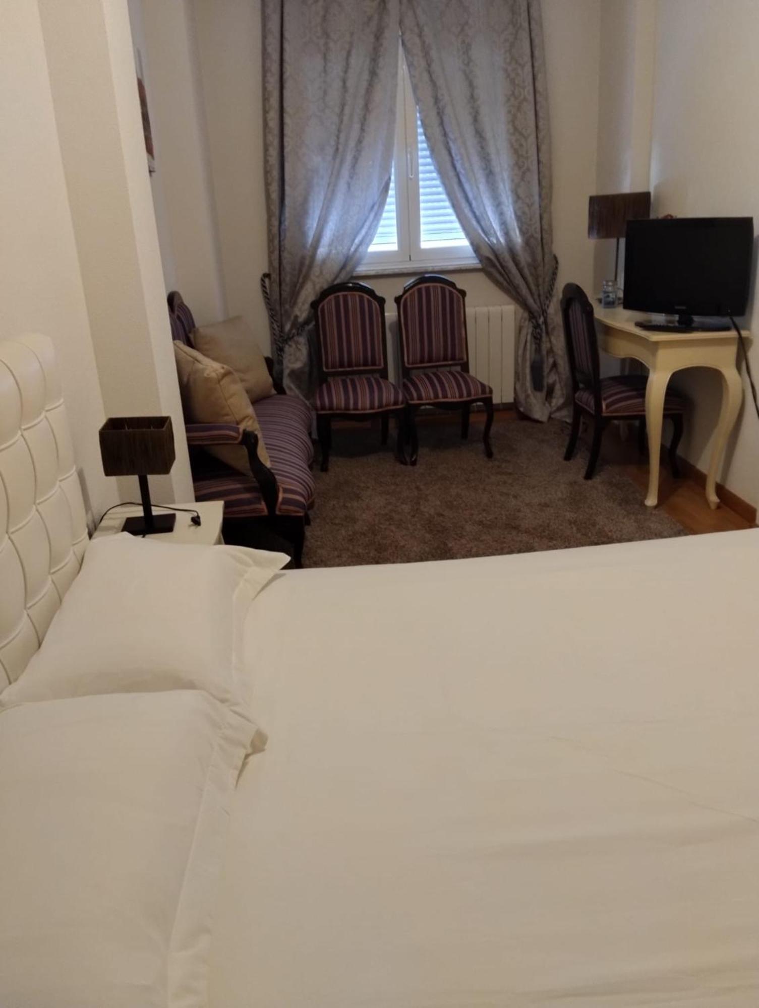 Alba De Tormes Salamanca Piso De 2 Habitaciones 3 Camas Esterno foto